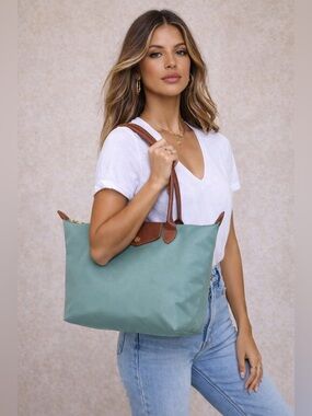 DORIAN 16” NYLON TOTE BAG NEW WITH THE TAGS